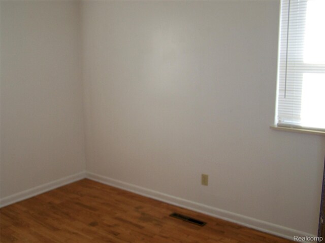 4923 Alpha Way, Flint, MI 48506 - photo 11
