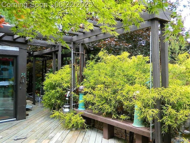 5236 Patrick Rd, West Bloomfield, MI 48322 - deck featuring a pergola