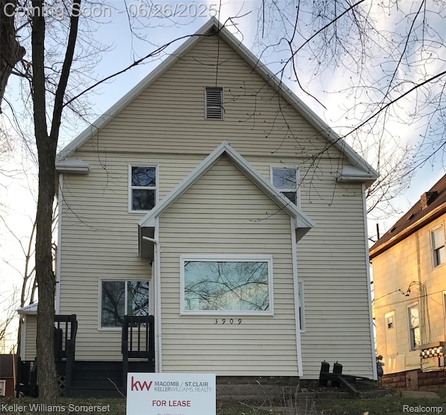 3909 Electric Ave, Port Huron, MI 48060 - back of house