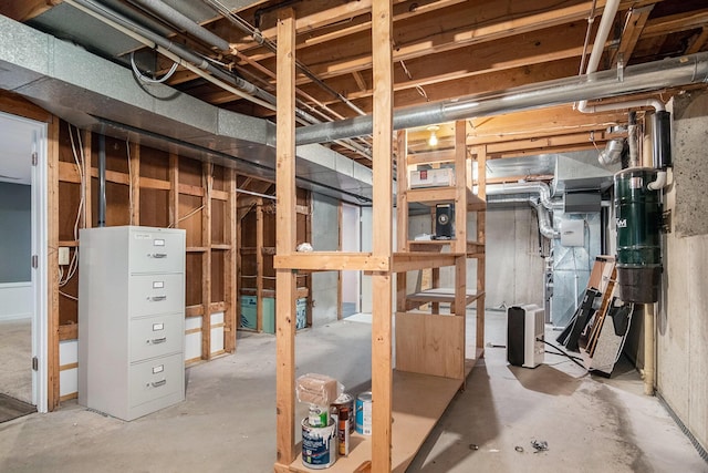 2104 Waterbury Dr SE, Kentwood, MI 49508 - view of unfinished below grade area