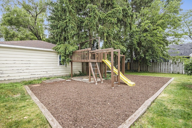 1915 Orville St SE, Grand Rapids, MI 49506 - view of jungle gym with a fenced backyard