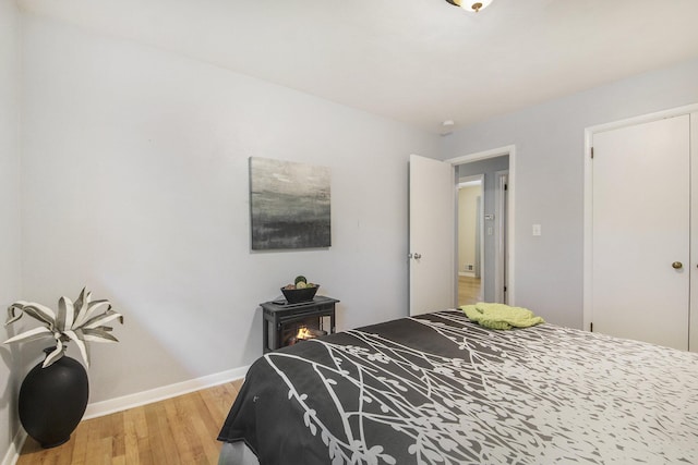 1915 Orville St SE, Grand Rapids, MI 49506 - bedroom featuring light wood-style floors and baseboards