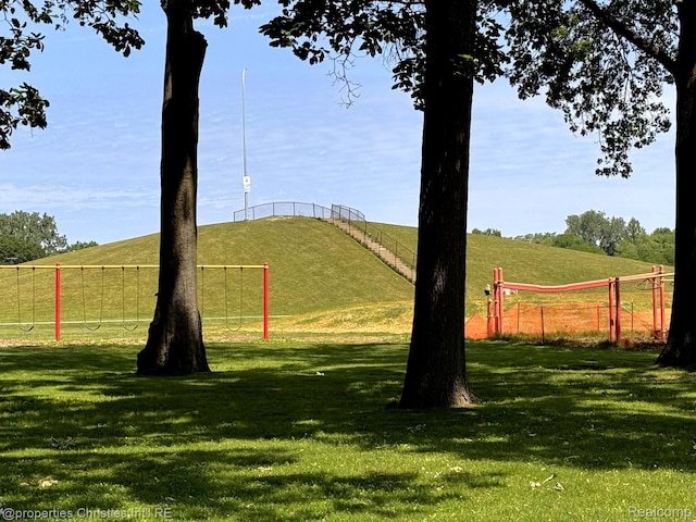2343 Bonner St, Ferndale, MI 48220 - view of community with a rural view