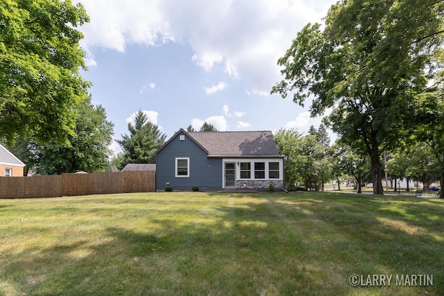 1426 Lancashire SE, Grand Rapids, MI 49508 - back of property with a shingled roof