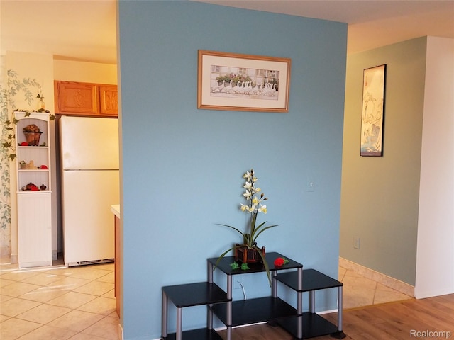 50102 S Benny Ct, New Baltimore, MI 48047 - hall featuring light tile patterned floors