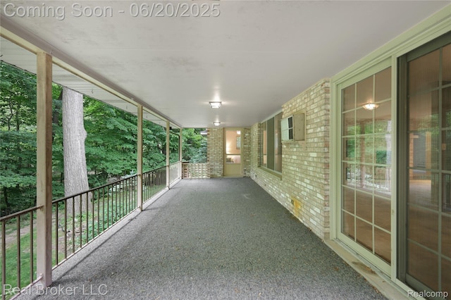 5492 N Sycamore Dr, Burton, MI 48509 - view of patio / terrace