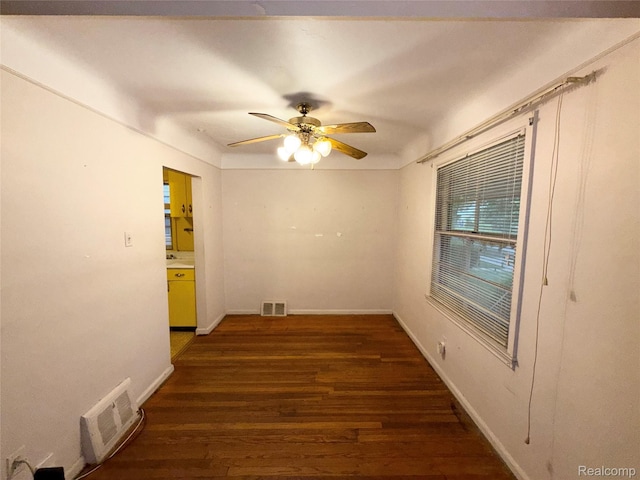 26645 Ross St, Inkster, MI 48141 - unfurnished room with ceiling fan and wood finished floors