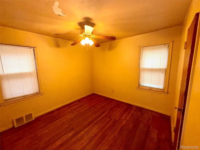 26645 Ross St, Inkster, MI 48141 - spare room with wood finished floors and a ceiling fan