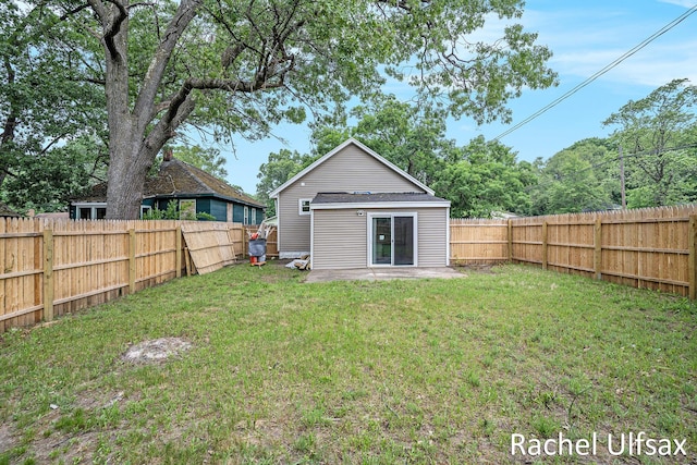 1676 Dyson St, Muskegon, MI 49442 - back of property featuring a fenced backyard