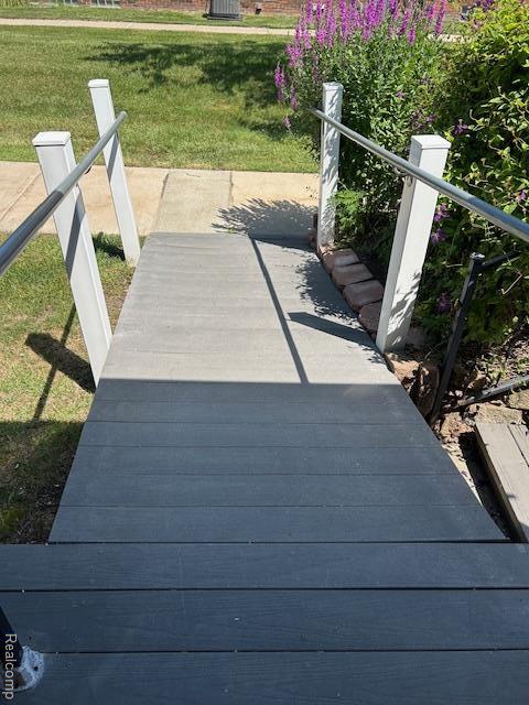 2011 Vine Way Dr Unit 64, Canton, MI 48188 - photo 3