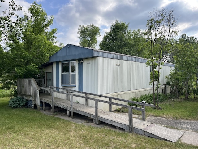 6121 N Pine Ave, White Cloud, MI 49349 - view of outdoor structure