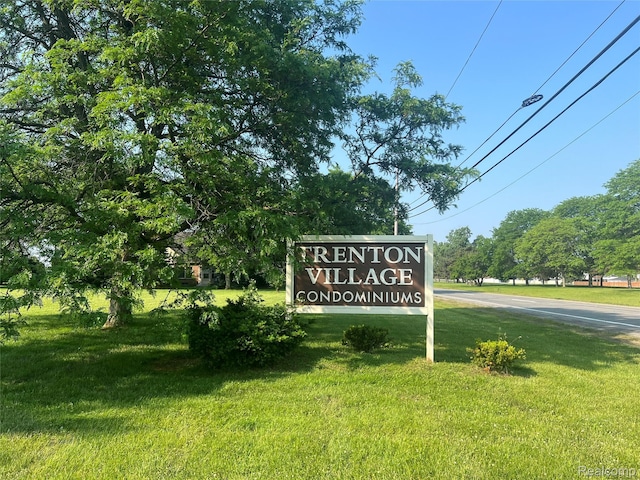 3901 Fort St Unit 202, Riverview, MI 48183 - community / neighborhood sign with a lawn