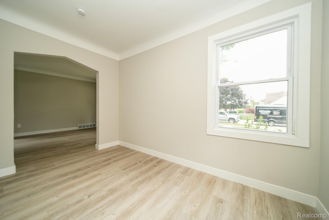 1922 N Wilson Ave, Royal Oak, MI 48073 - unfurnished room featuring baseboards and light wood-style floors