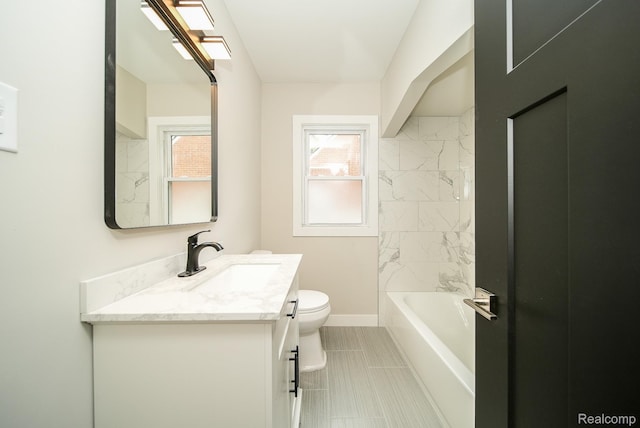 1922 N Wilson Ave, Royal Oak, MI 48073 - bathroom with vanity and shower / bath combination