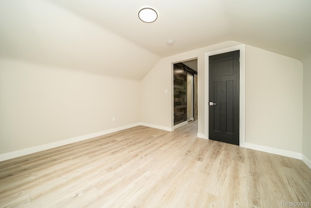 1922 N Wilson Ave, Royal Oak, MI 48073 - bonus room featuring lofted ceiling and wood finished floors