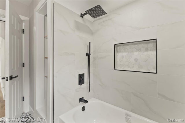 24611 Kenosha St, Oak Park, MI 48237 - full bathroom featuring shower / bathtub combination
