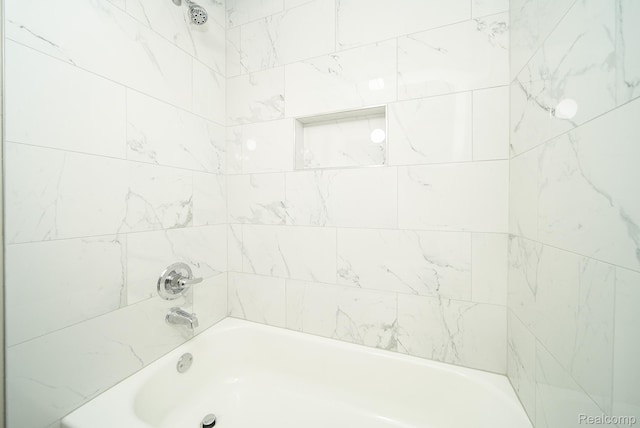 3911 Thomas Ave, Berkley, MI 48072 - bathroom featuring shower / bathtub combination