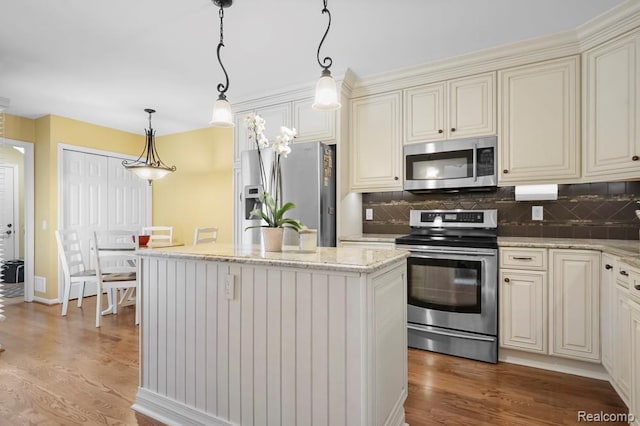 16658 Country Knoll Dr E Unit 47, Northville, MI 48168 - photo 8