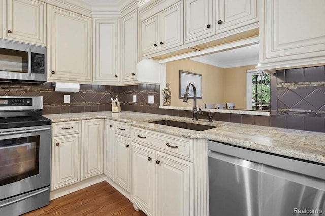 16658 Country Knoll Dr E Unit 47, Northville, MI 48168 - photo 15