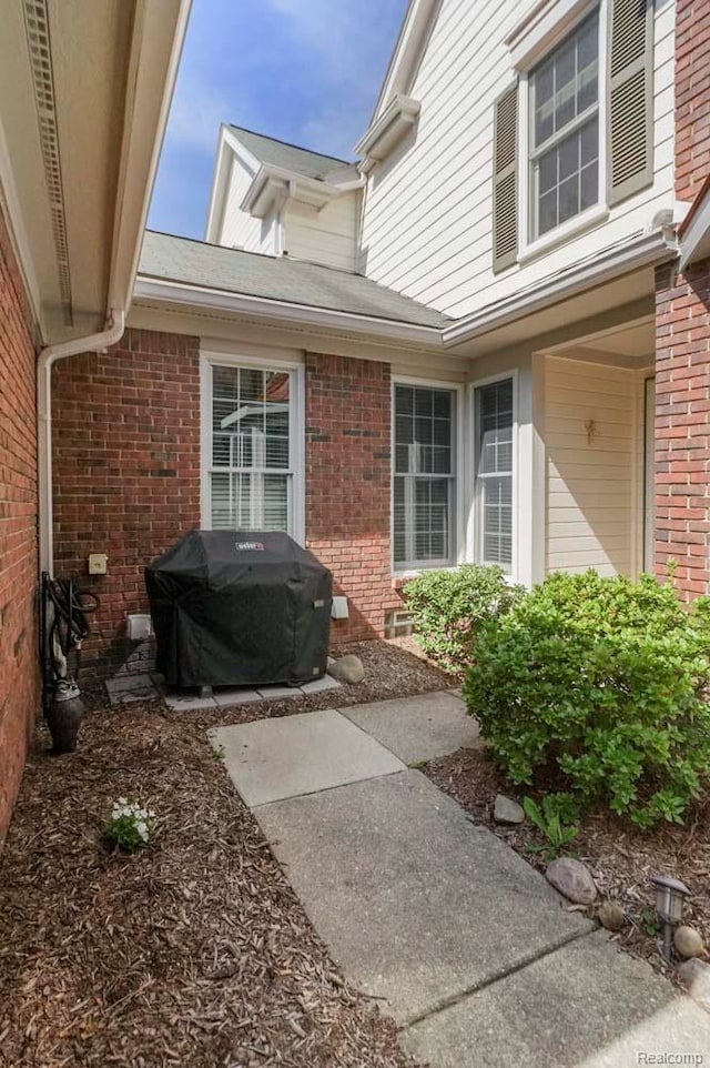 16658 Country Knoll Dr E Unit 47, Northville, MI 48168 - photo 3
