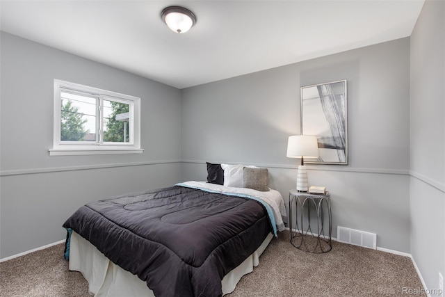 14671 Labelle St, Oak Park, MI 48237 - carpeted bedroom with baseboards
