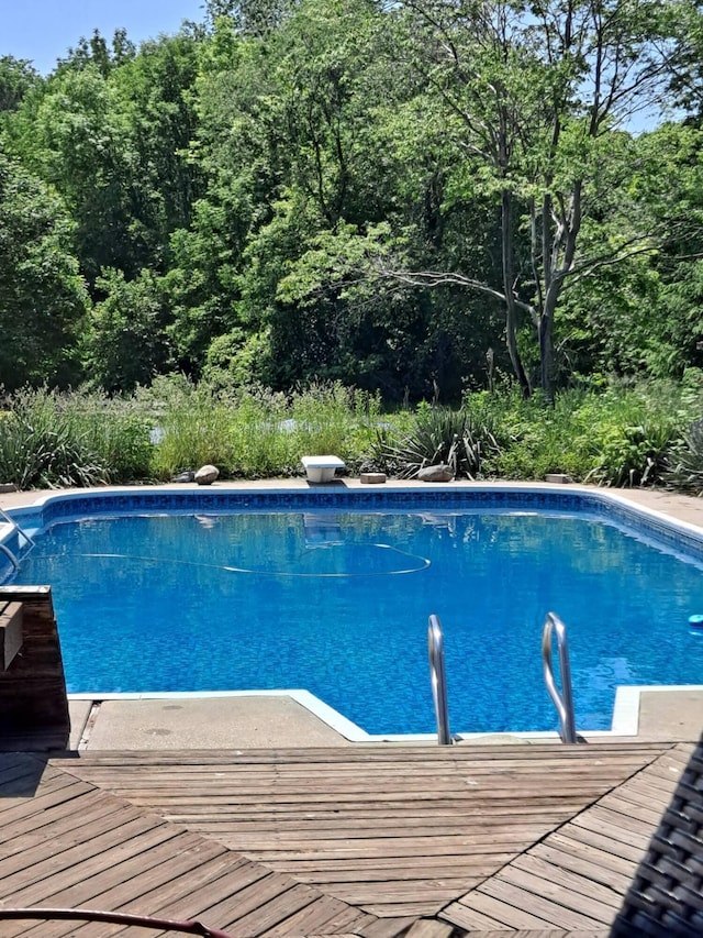 4295 S Gordon Ave, Fremont, MI 49412 - view of outdoor pool