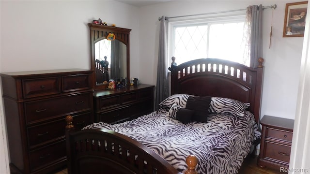27038 Grobbel Dr, Warren, MI 48092 - view of bedroom