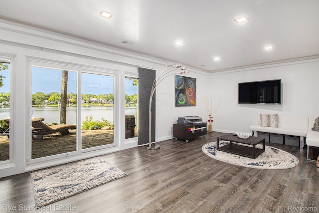 7025 Dandison Blvd, West Bloomfield, MI 48324 - living room with a water view, wood finished floors, and recessed lighting