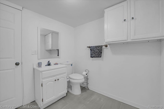 1678 Merrill Ave, Lincoln Park, MI 48146 - bathroom with vanity and toilet