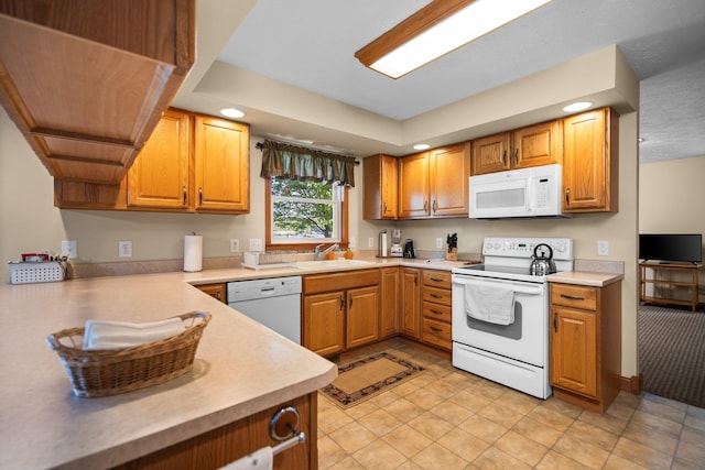 533 S Lake Shore Dr, Lake Leelanau, MI 49653