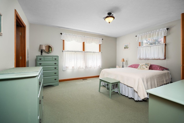 533 S Lake Shore Dr, Lake Leelanau, MI 49653