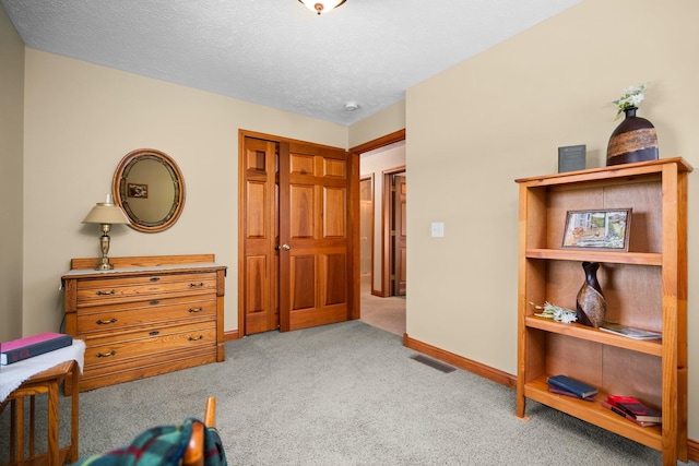533 S Lake Shore Dr, Lake Leelanau, MI 49653