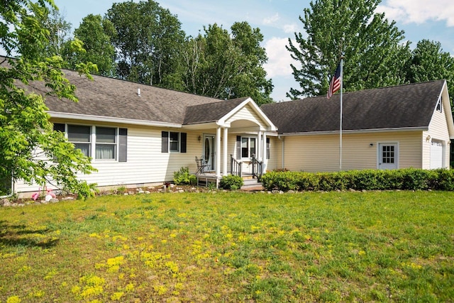 533 S Lake Shore Dr, Lake Leelanau, MI 49653