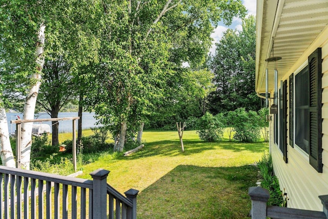 533 S Lake Shore Dr, Lake Leelanau, MI 49653