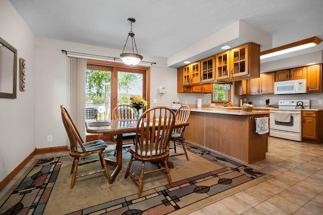 533 S Lake Shore Dr, Lake Leelanau, MI 49653
