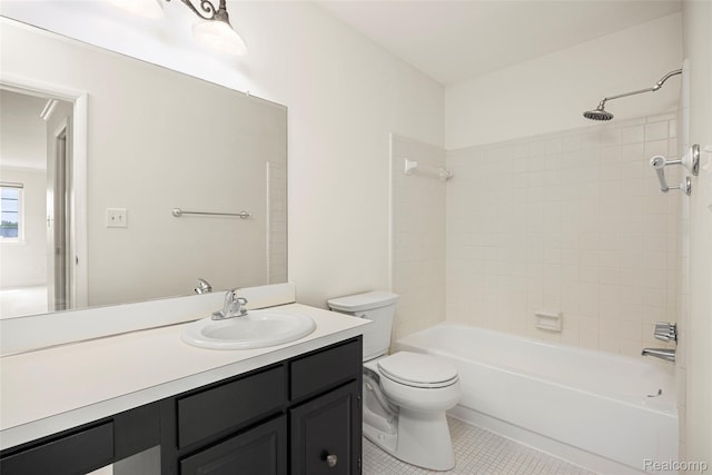 42309 Woodward Ave Unit S1-7, Bloomfield Hills, MI 48304 - full bath featuring vanity, tub / shower combination, and tile patterned flooring