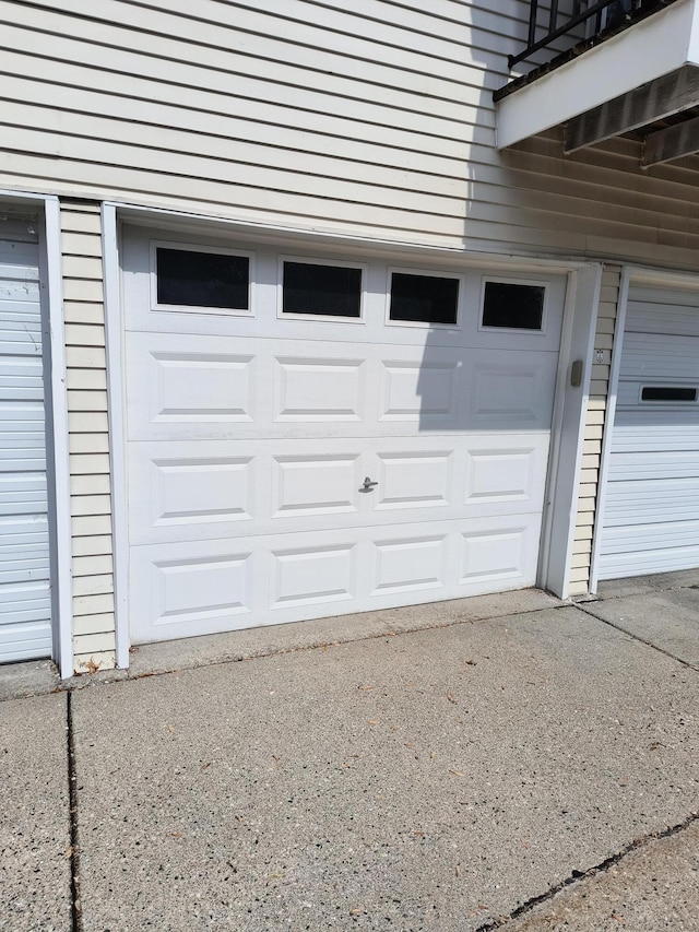 24654 Spring Ln, Harrison Township, MI 48045 - view of garage