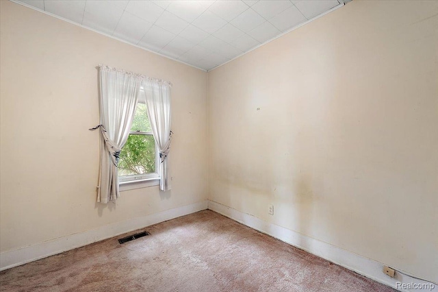2124 Catalpa Dr, Berkley, MI 48072 - carpeted spare room with baseboards