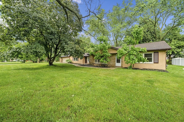 5615 Carlburt St, West Bloomfield, MI 48322 - view of yard