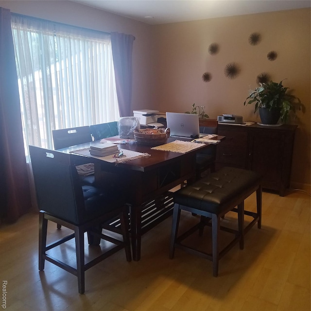 30030 Wildbrook Dr # 102, Southfield, MI 48034 - dining area with light wood-style flooring and an office area