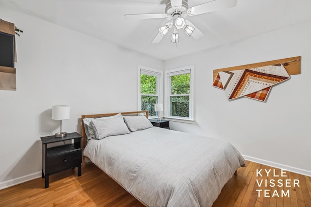1624 Boston St SE, Grand Rapids, MI 49506 - bedroom featuring wood-type flooring and a ceiling fan