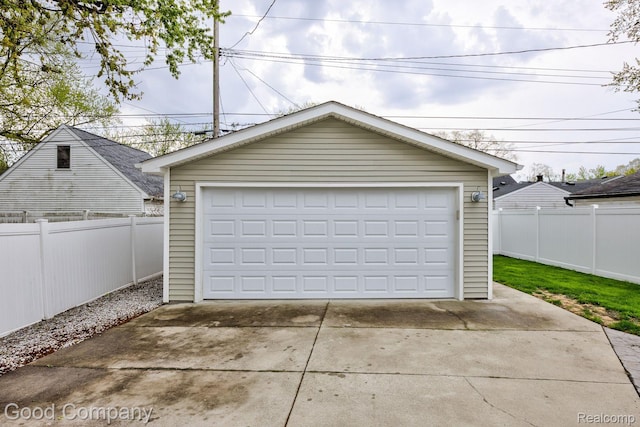995 Cambridge Rd, Berkley, MI 48072 - view of detached garage