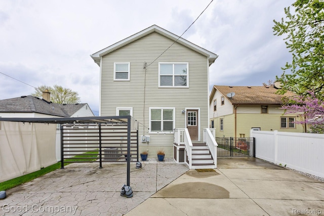 995 Cambridge Rd, Berkley, MI 48072 - rear view of property featuring a patio area