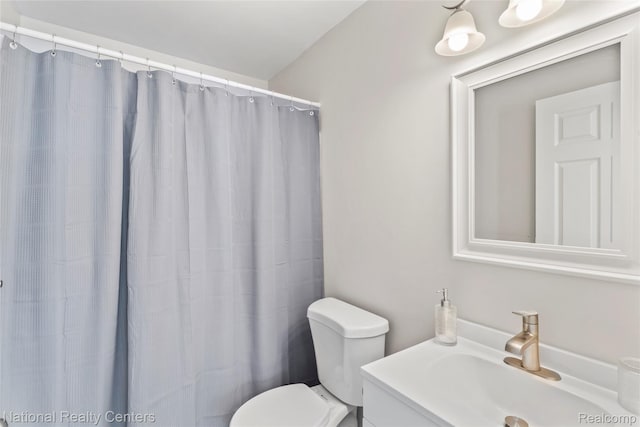 7220 Dodge Ave, Warren, MI 48091 - bathroom featuring toilet and vanity