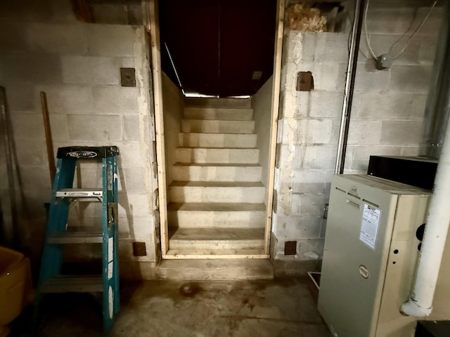 13820 Morenci Rd, Morenci, MI 49256 - stairs with unfinished concrete flooring