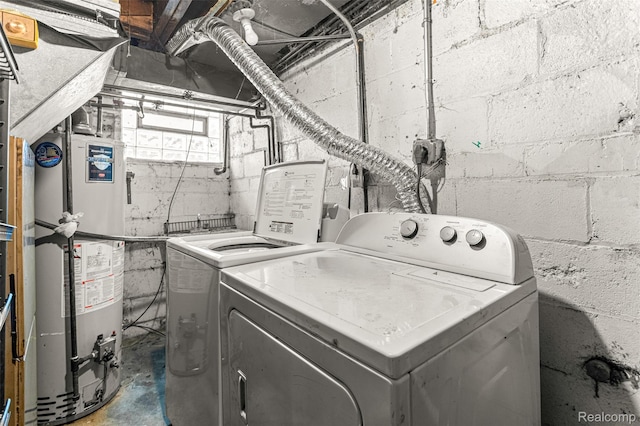 6842 Jonathon St, Dearborn, MI 48126 - laundry room featuring water heater and washer and dryer