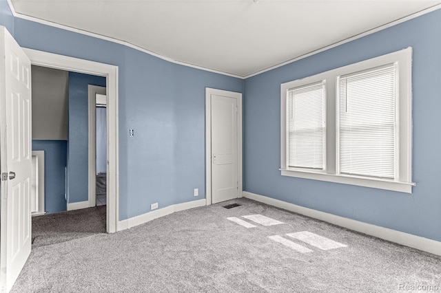 6842 Jonathon St, Dearborn, MI 48126 - carpeted empty room with ornamental molding and baseboards