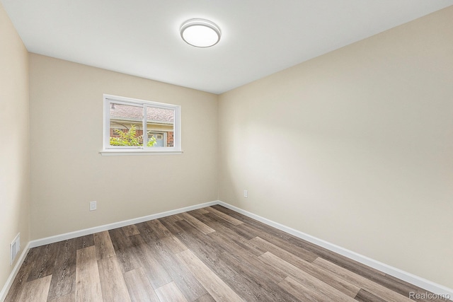 27336 Alger Blvd, Bloomfield Hills, MI 48071 - spare room with wood finished floors