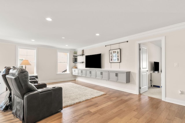 3078 N Spurway Dr, Ann Arbor, MI 48105 - living room with crown molding, light wood-type flooring, and recessed lighting