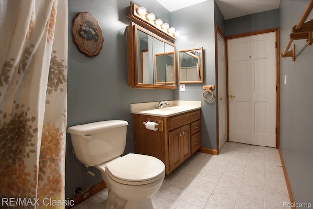 5280 Weston Ct, Commerce Twp, MI 48382 - full bath featuring vanity and tile patterned flooring